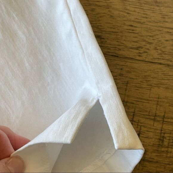 Christopher & Banks Signature Slimming White‎ Pull On Capris - Size 8 - Picture 4 of 9